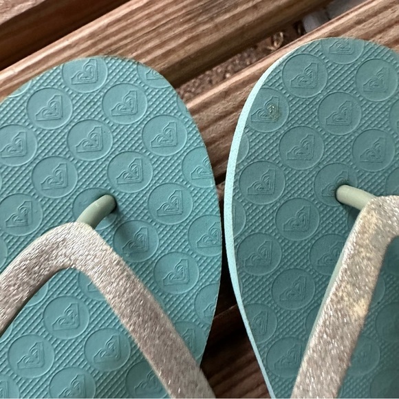 Roxy Women's Lumina Lite Turquoise Blue Silver Flip Flops Thongs 8 Sandals - Picture 5 of 8